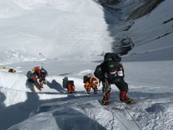 „Massentourismus“ auf dem Mount Everest