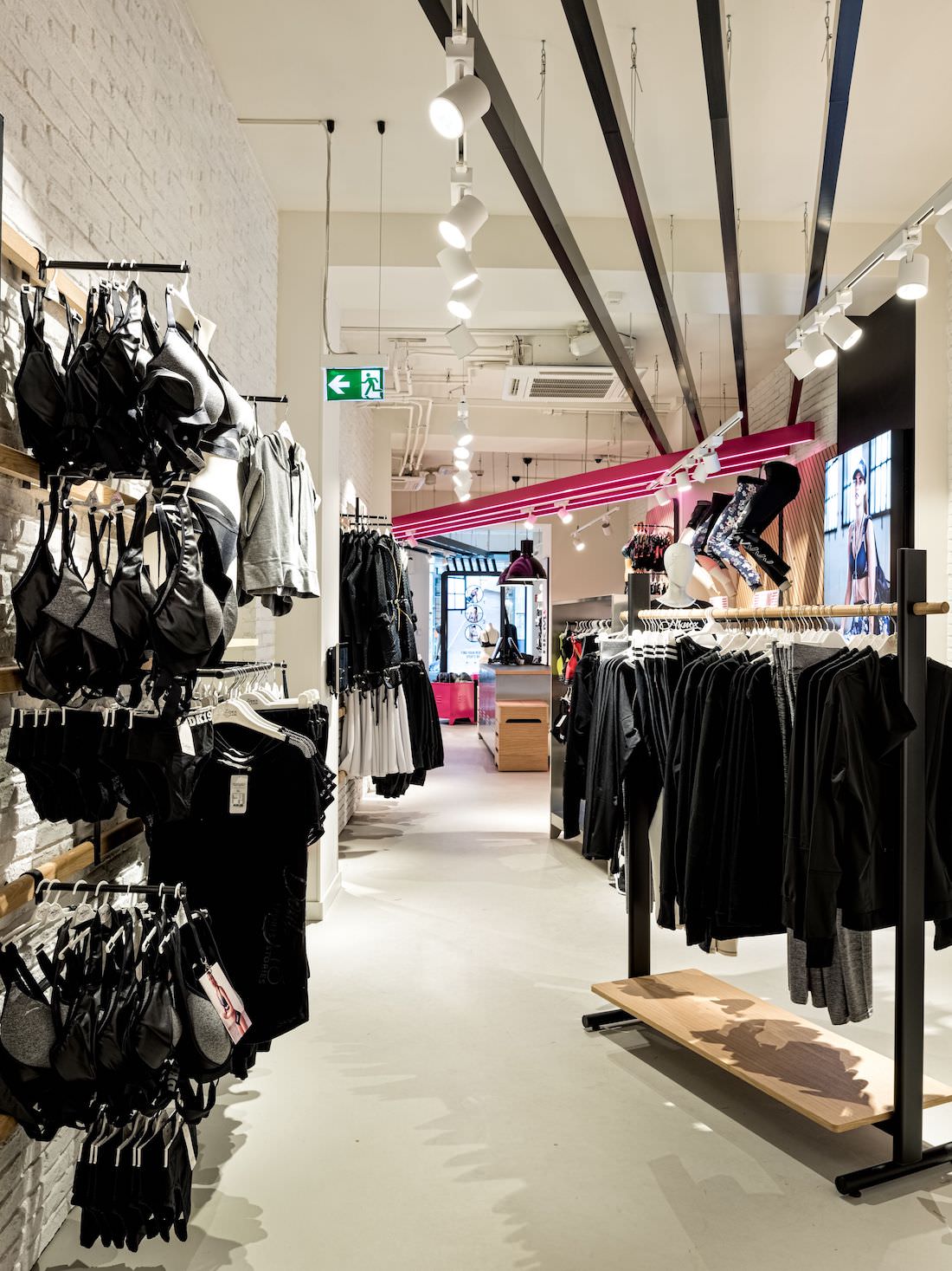 Hunkemöller Sport Shop für HKMX Sportswear in Berlin Blog
