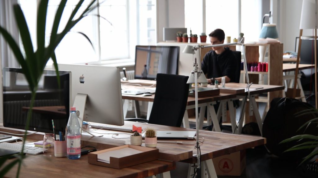 Auch im Büro an genügend Bewegung denken 1 buero bewegung diaet