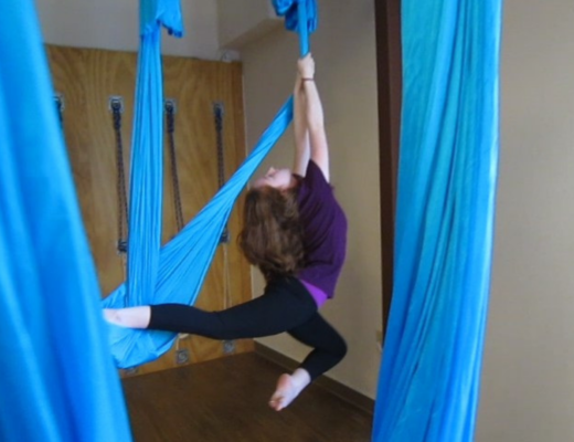 aerial yoga antigravity yoga