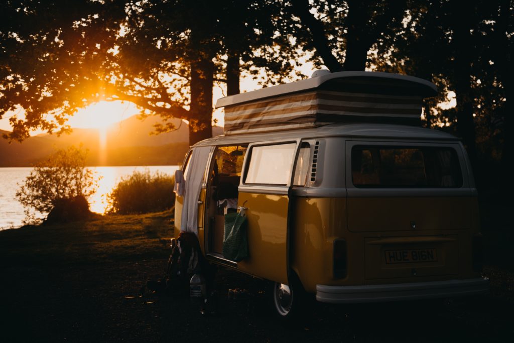Mit dem Wohnmobil die sportlichen Highlights der Berge kennenlernen 1 caravaning wohnmobil vw bus bully freicampen