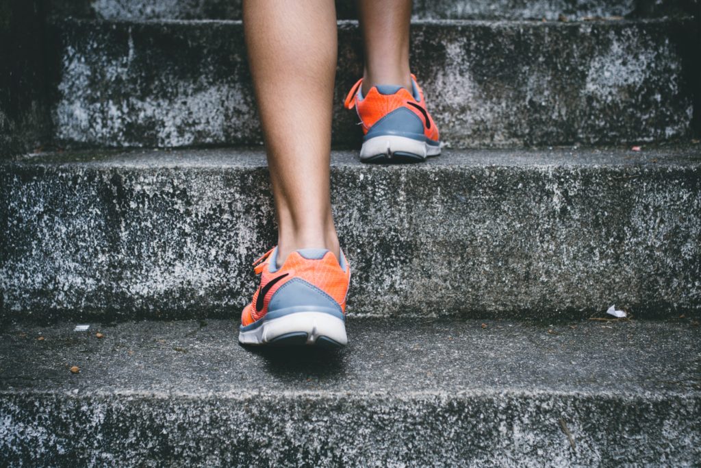 Magnesium gegen Krämpfe: Ein Fitness-Mythos 1 kraempfe magnesium wadenkraempfe marathon laeufer
