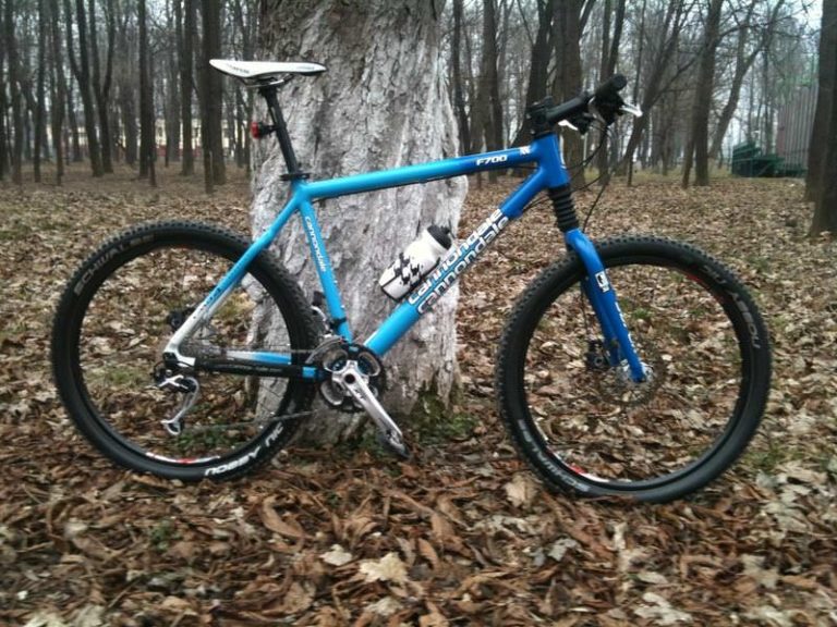 cannondale f700 mountain bike