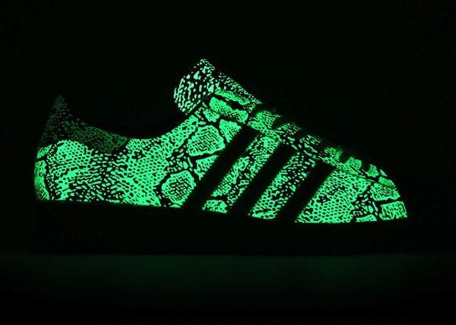 adidas atmos