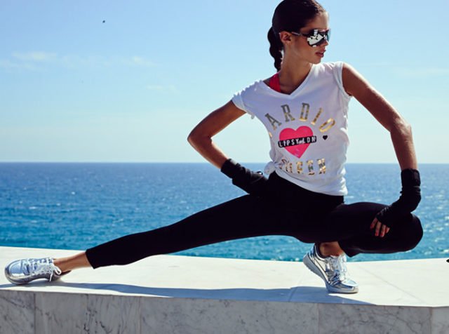 Lipsy präsentiert erste Sportmode-Kollektion 9 sportswear carousel 01