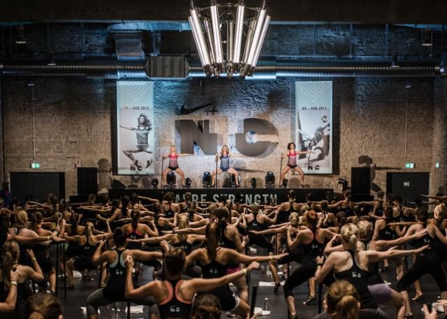 Alex Hipwell kreiert Fitness-Hype mit "Barre Strength" 4 Nike_Women_Alex_Hipwell_Berlin_01