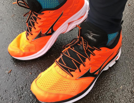 Mizuno Wave Rider 20 running shoe orange laufschuh sports insider test erfahrungen