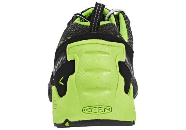 KEEN Versago Schuhe auf Tour. Leichte Wanderschuhe im Test im Gebirge 8 Keen Versago leichter Wanderschuh Herren hinten