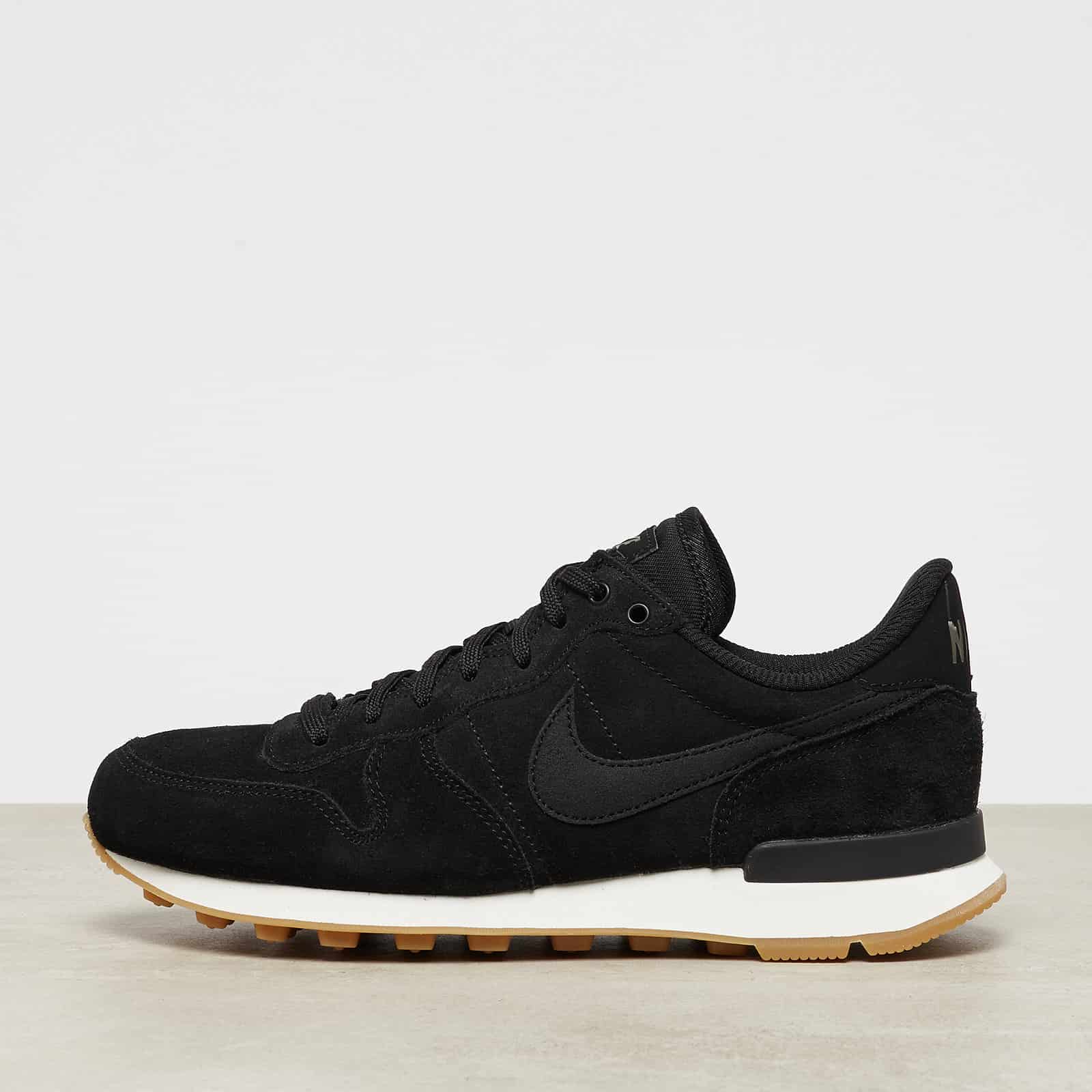 NIKE Internationalist sneaker schwarz blackdeep greengum