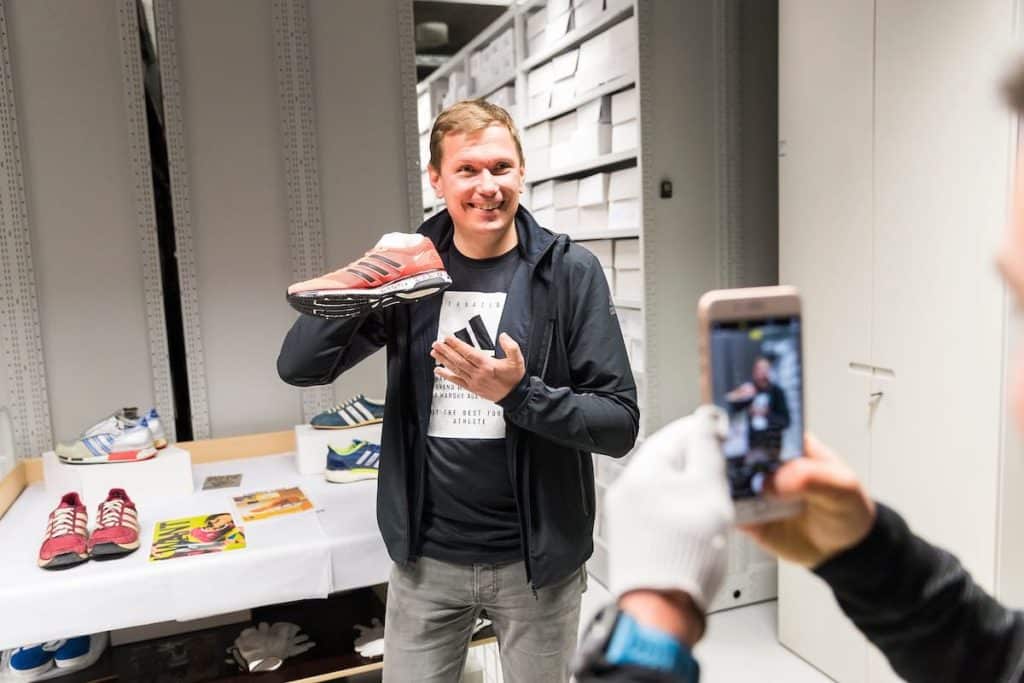 adidas HQ Herzogenaurauch. Einblicke in die Drei-Steifen-Zentrale 30 dennis kimetto berlin marathon adidas adios boost shoe