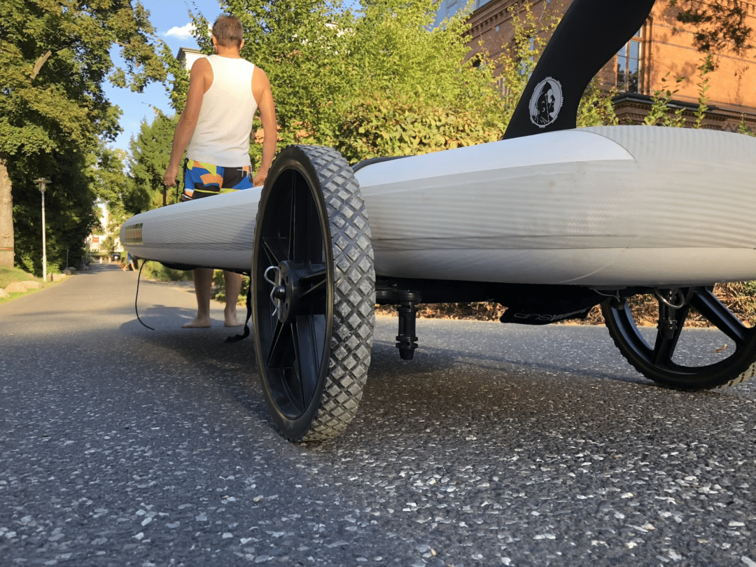 sup wheels transportwagen fahrrad test aufblasbares sup 13