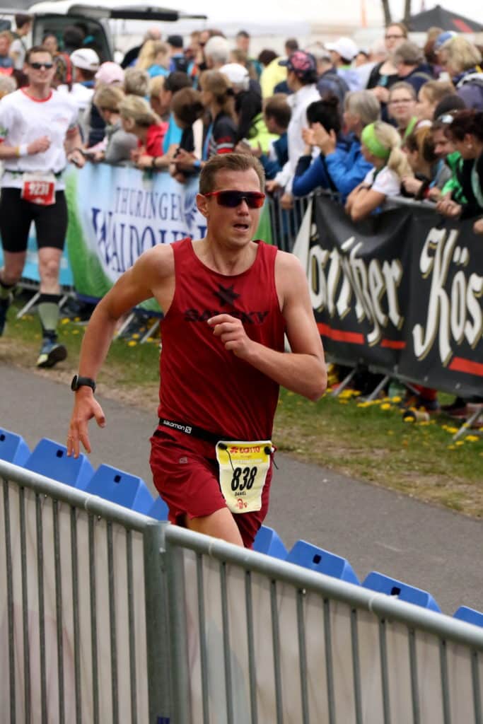 Rennsteig Supermarathon Ultra Lauf Foto Strecke Zieleinlauf Schmiedefeld 1