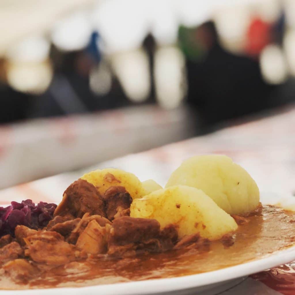 Rennsteiglauf Thueringer Kloesse Rotkohl Gulasch Supermarathon Eisenach