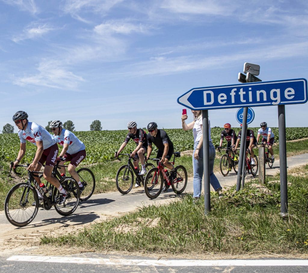 Tour de France live. Grand Départ mit Alpecin auf den Originalstrecken 32 Tour de France live Grand Depart Alpecin Katusha Ausfahrt 5