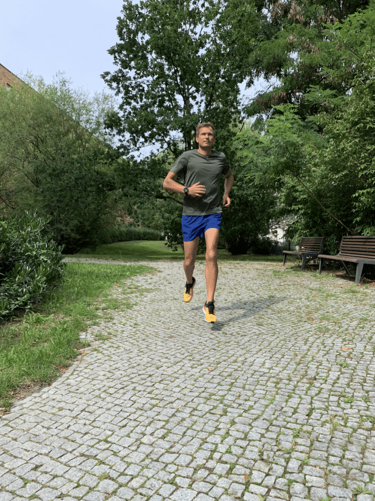 361º Sensation 4 im Test - Der Stabilitäts-Laufschuh für Herren. 2 361 degrees sensation 4 laufschuh test stabilitaet