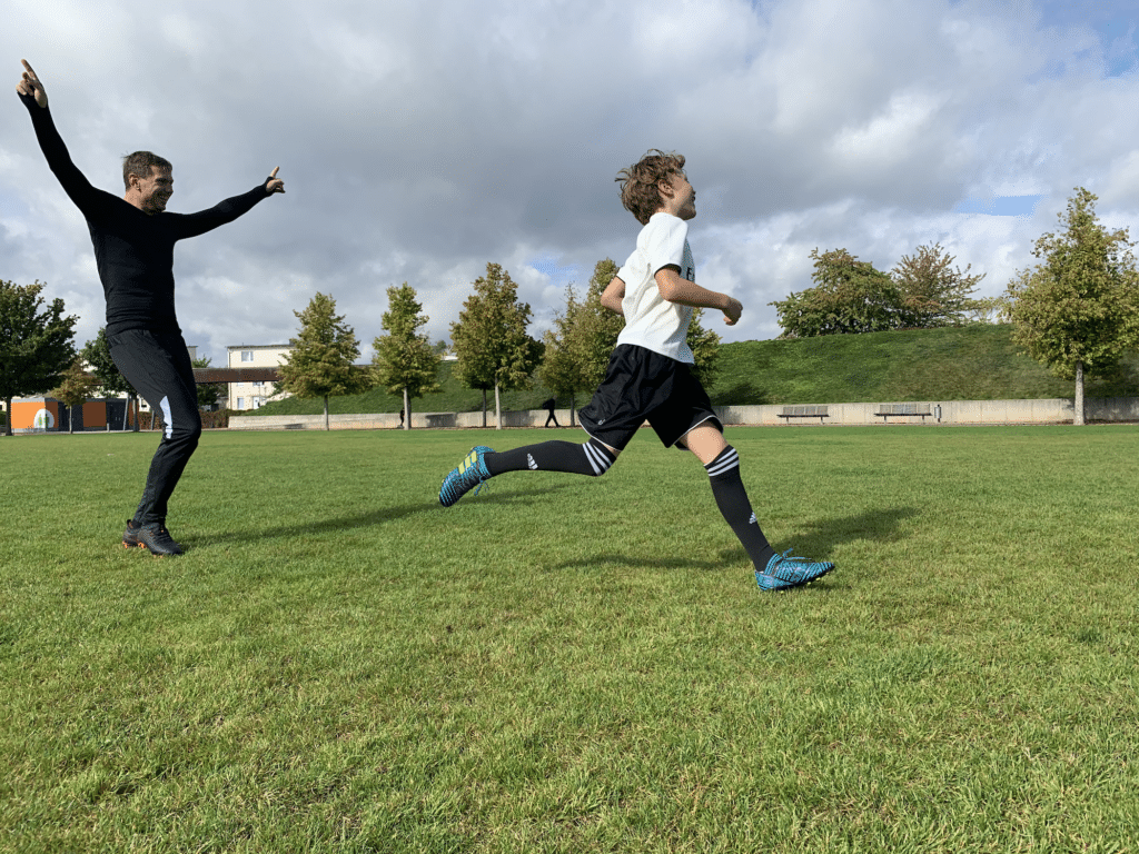 Decathlon Fußballschuhe im Test. Wie gut sind günstige Kipsta Fußball-Sachen?  - Blog übers Laufen in Berlin vom Laufanfänger bis Halb-Marathon