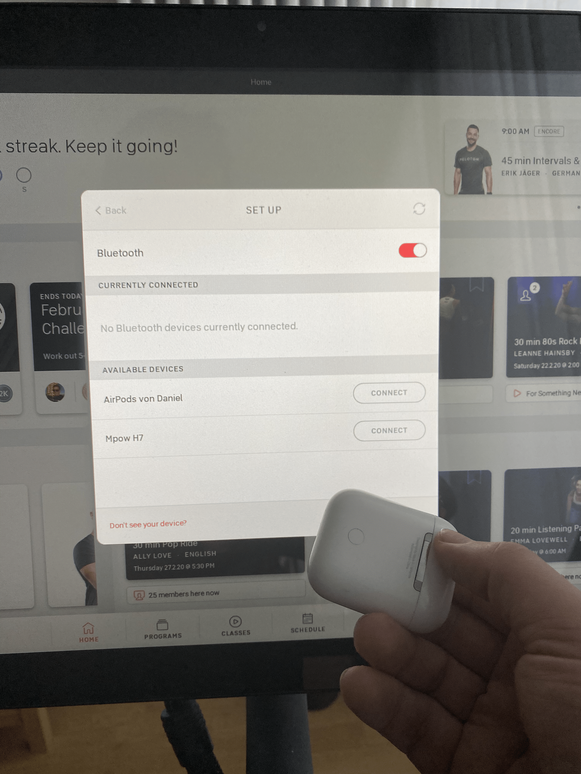 peloton bike apple airpods connect koppeln verbinden verwenden 2