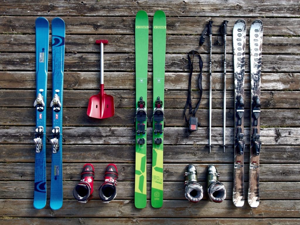 skiverleih ski skischuhe leihen mieten kaufen besser