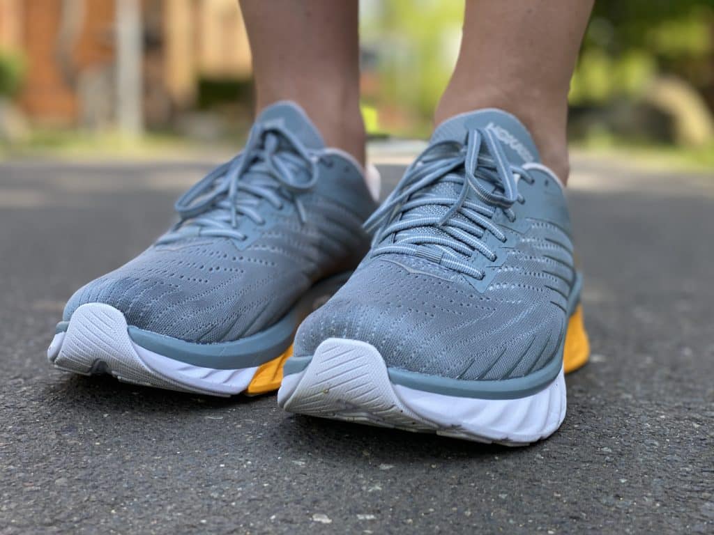 hoka one one arahi 4 laufschuh stabilschuh testbericht erfahrungen laufblogger sohle vorne