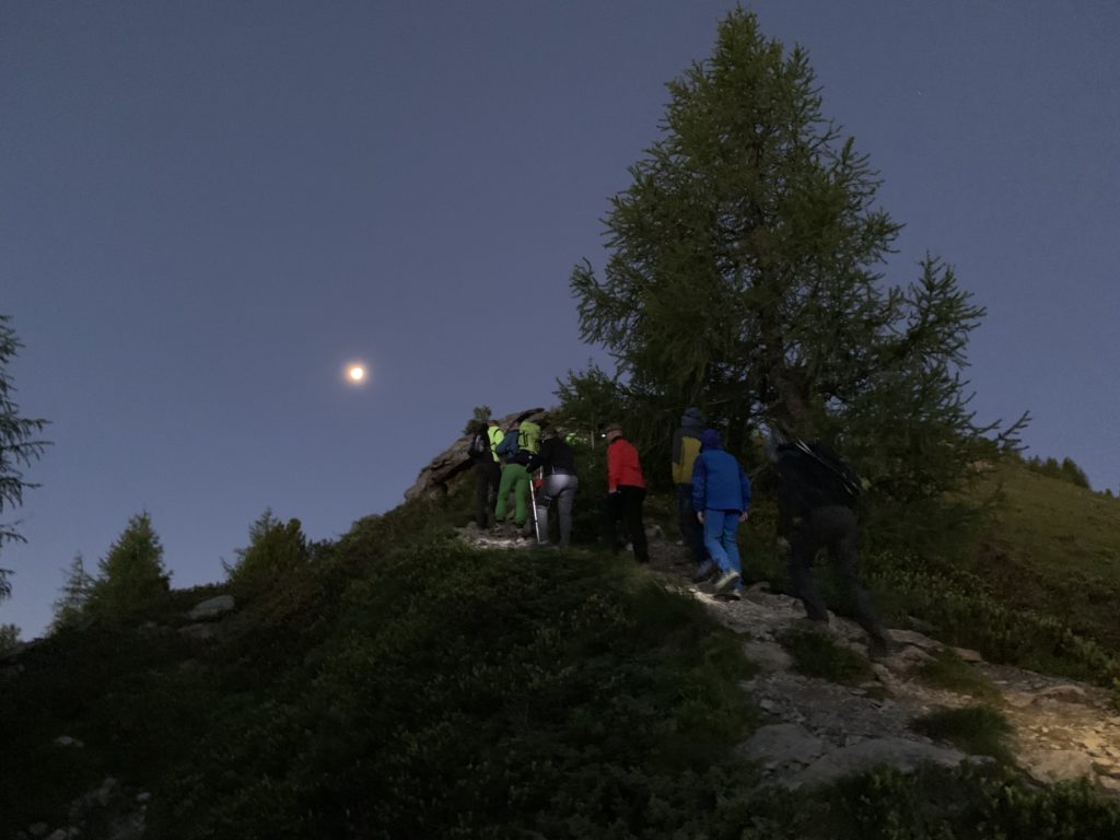 Sonnenaufbang bilder heute sonnenaufgangwanderung imsterberger kreuz venet tirol imst 1