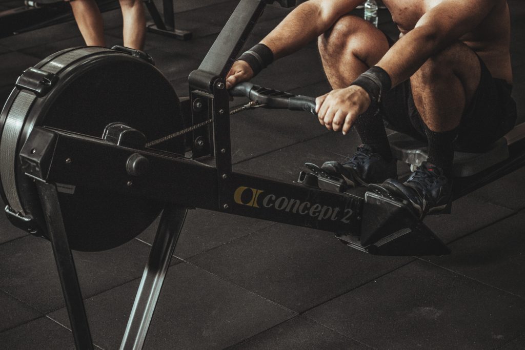 rudergeraet trainingseffekte rudertraining vorteile nachteile