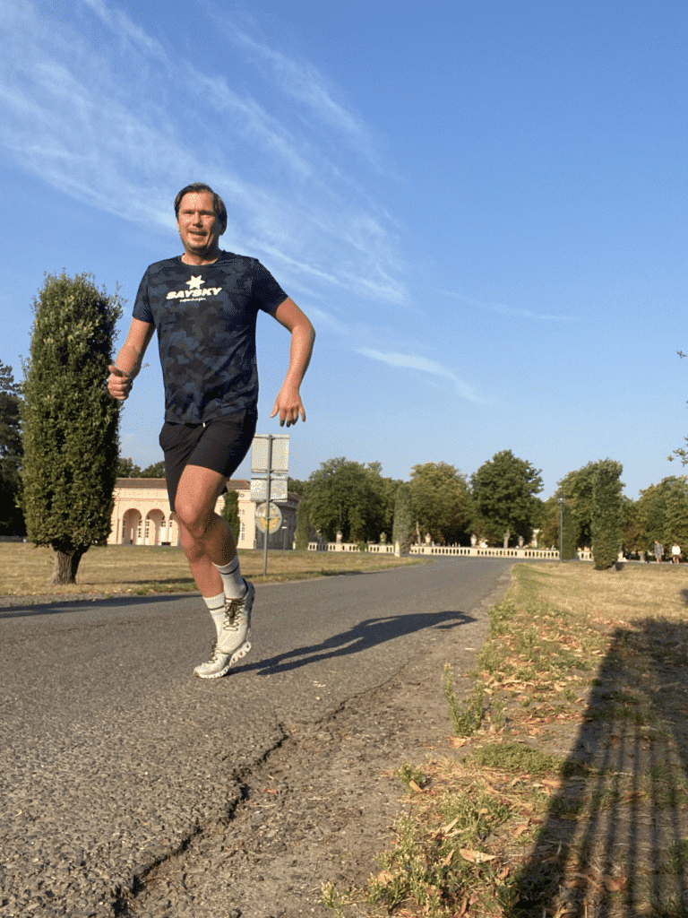 ON Cloud X im Test Erfahrungen mit dem Allrounder als Herren