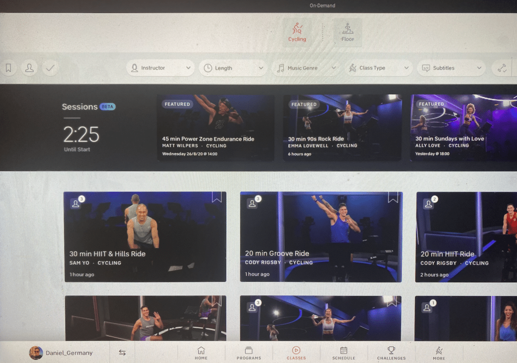 peloton sessions screen bildschirm auswahlmenue