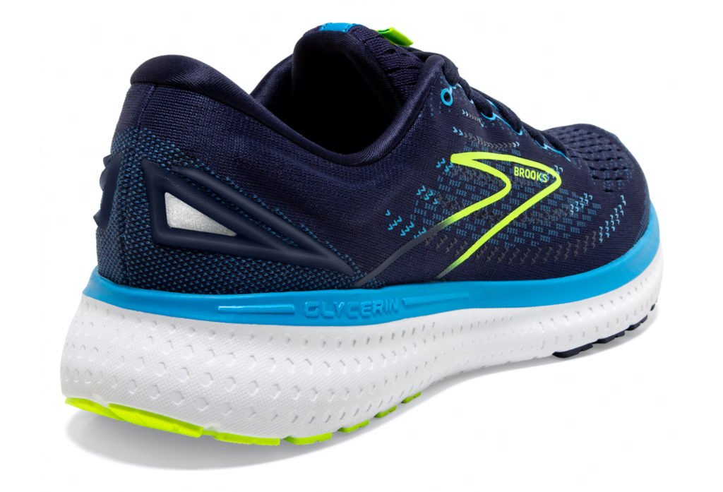 brooks glycerin 19 laufschuhe test erfahrungen testsieger testbericht diagonal hinten