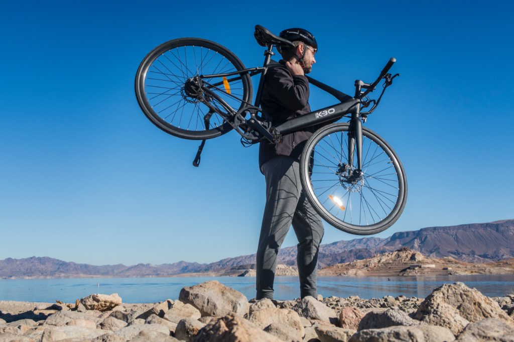 Fahrradtour planen: Diese Ausrüstung gehört auf Deine Packliste zum mitnehmen 2 trekkingbike trekking e bike trekkingrad elektrisch akku