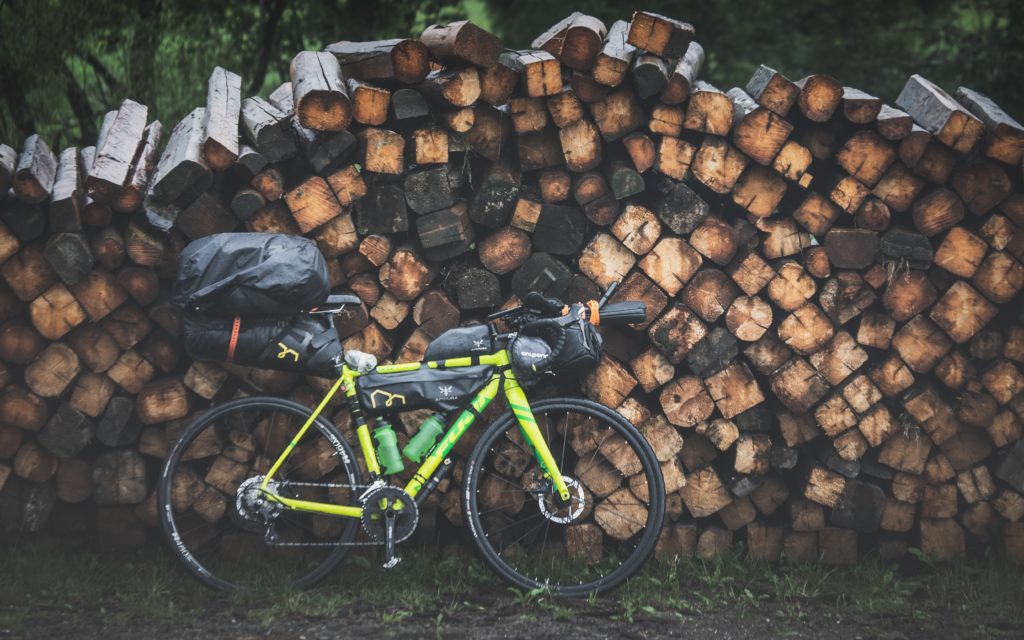 Bikepacking Ratgeber: Taschen, Zelt, Rennrad, Ausrüstung, Touren - Was ist für Anfänger zu beachten? 6 Gravelbike bikepacking