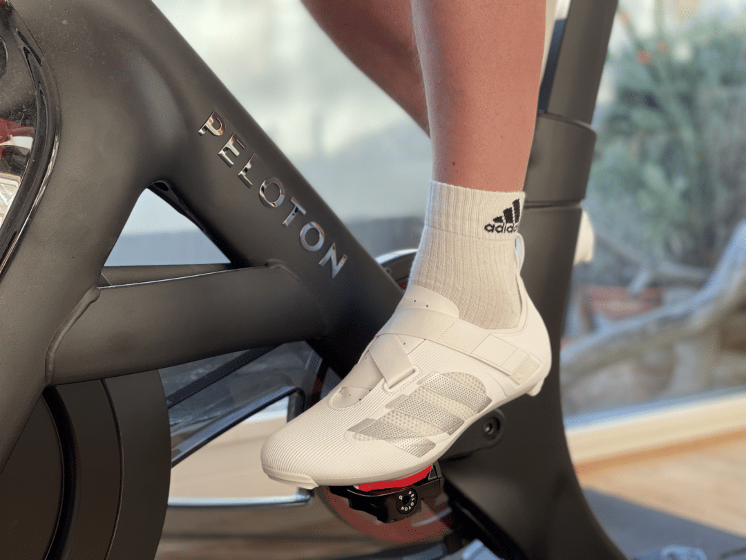 adidas the indoor fahrrad schuh peloton cycling spinning test erfahrungen testbericht weiss peloton blog 3