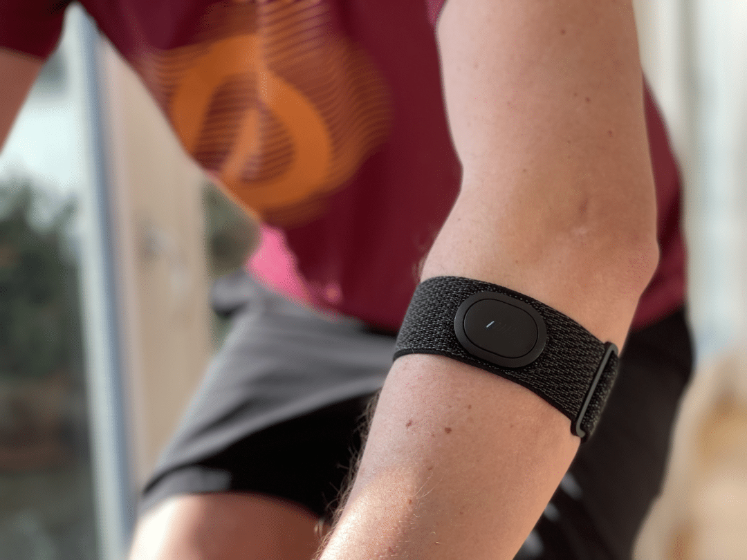 Peloton Heart Rate Band Pulsmesser Arm Armband Test Erfahrungen 7