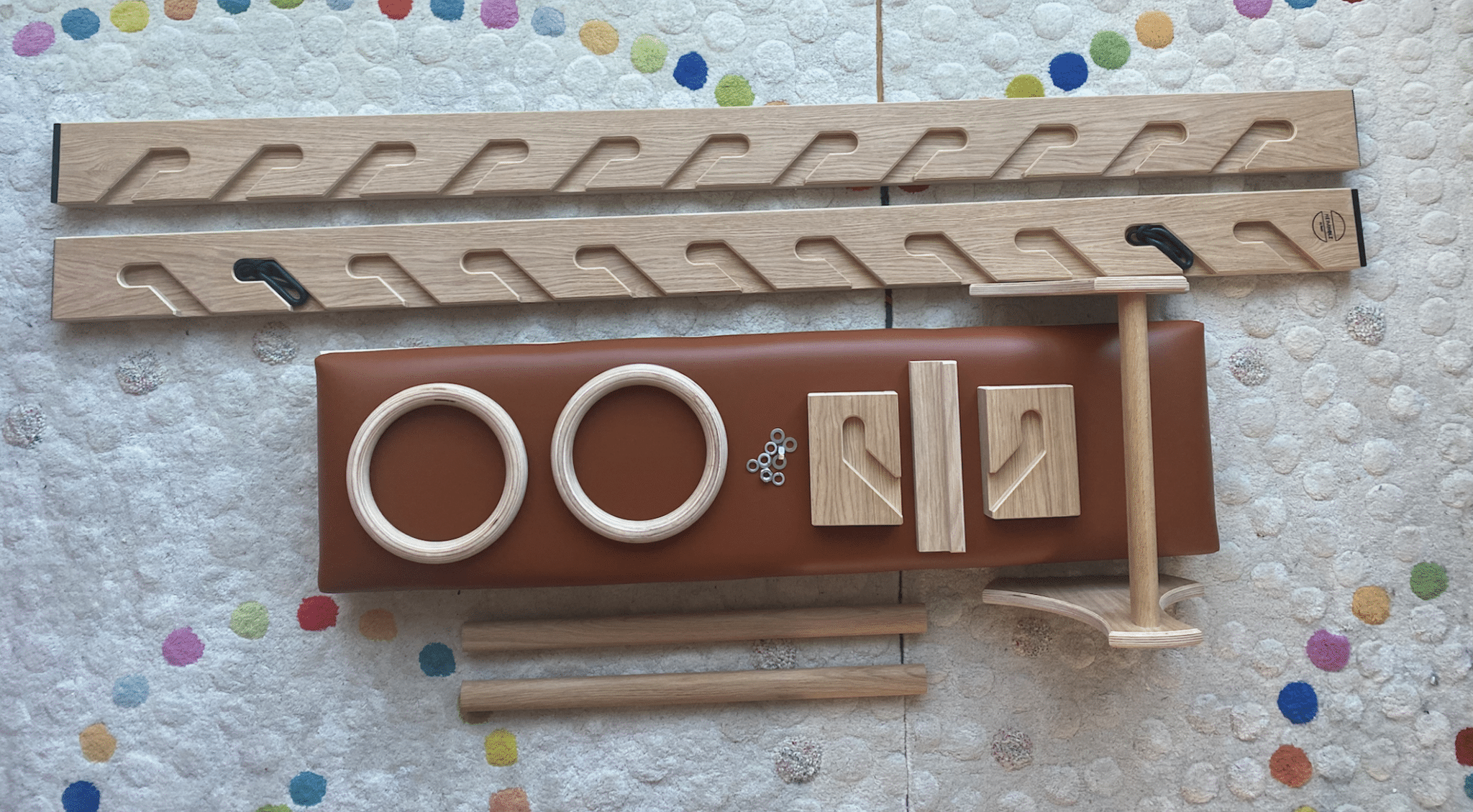 Test: Heimholz Sprossenwand im Türrahmen mit Fitness Bank - Erfahrungen mit dem Trainingssystem aus Holz 7 heimholz test sprossenwand tuerrahmen erfahrungen fitness bank holz 17