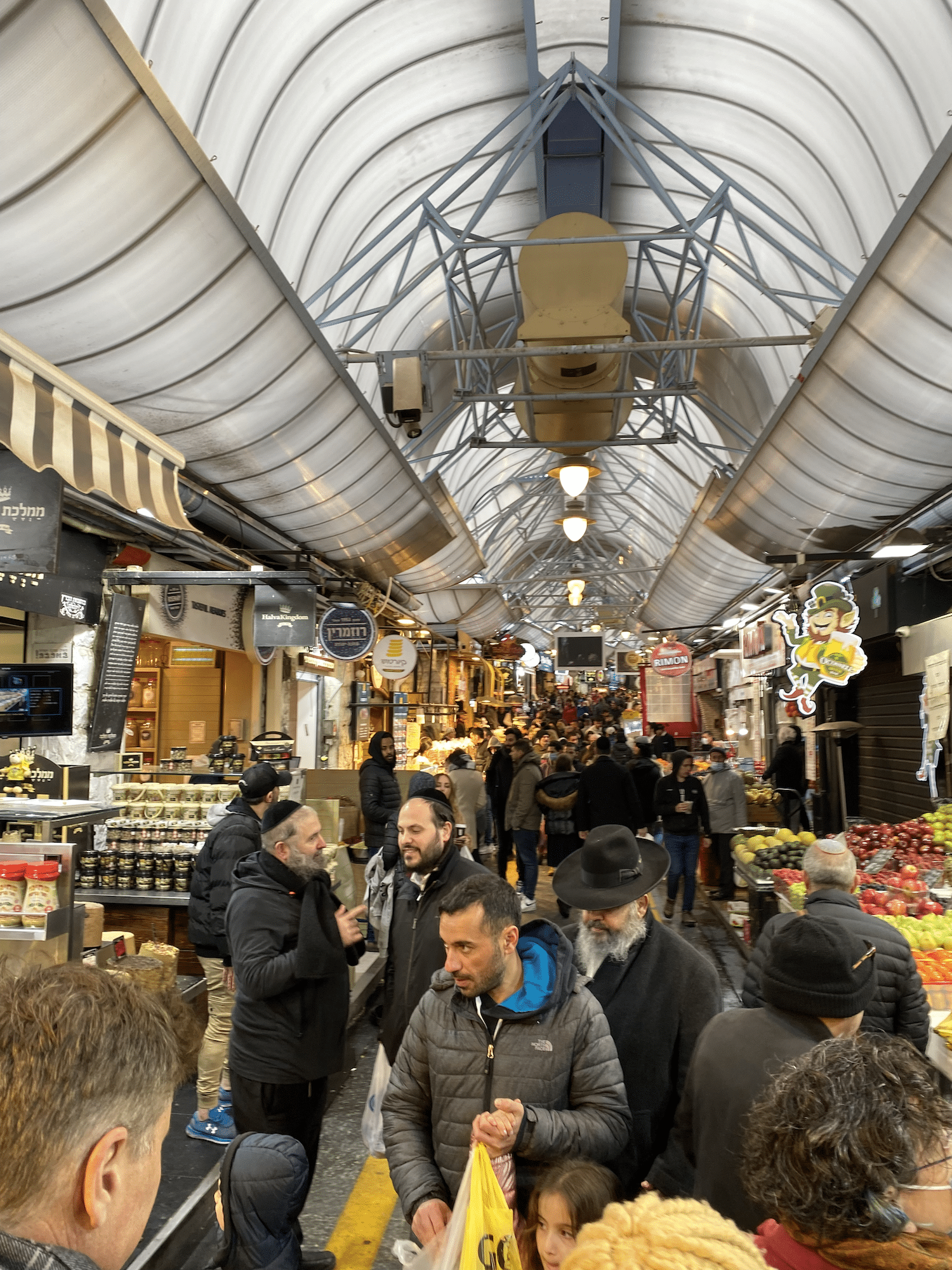 Jerusalem Marathon. Meine Erfahrungen von der Reise nach Jerusalem. 31 Machneh Yeduah Markt jerusalem