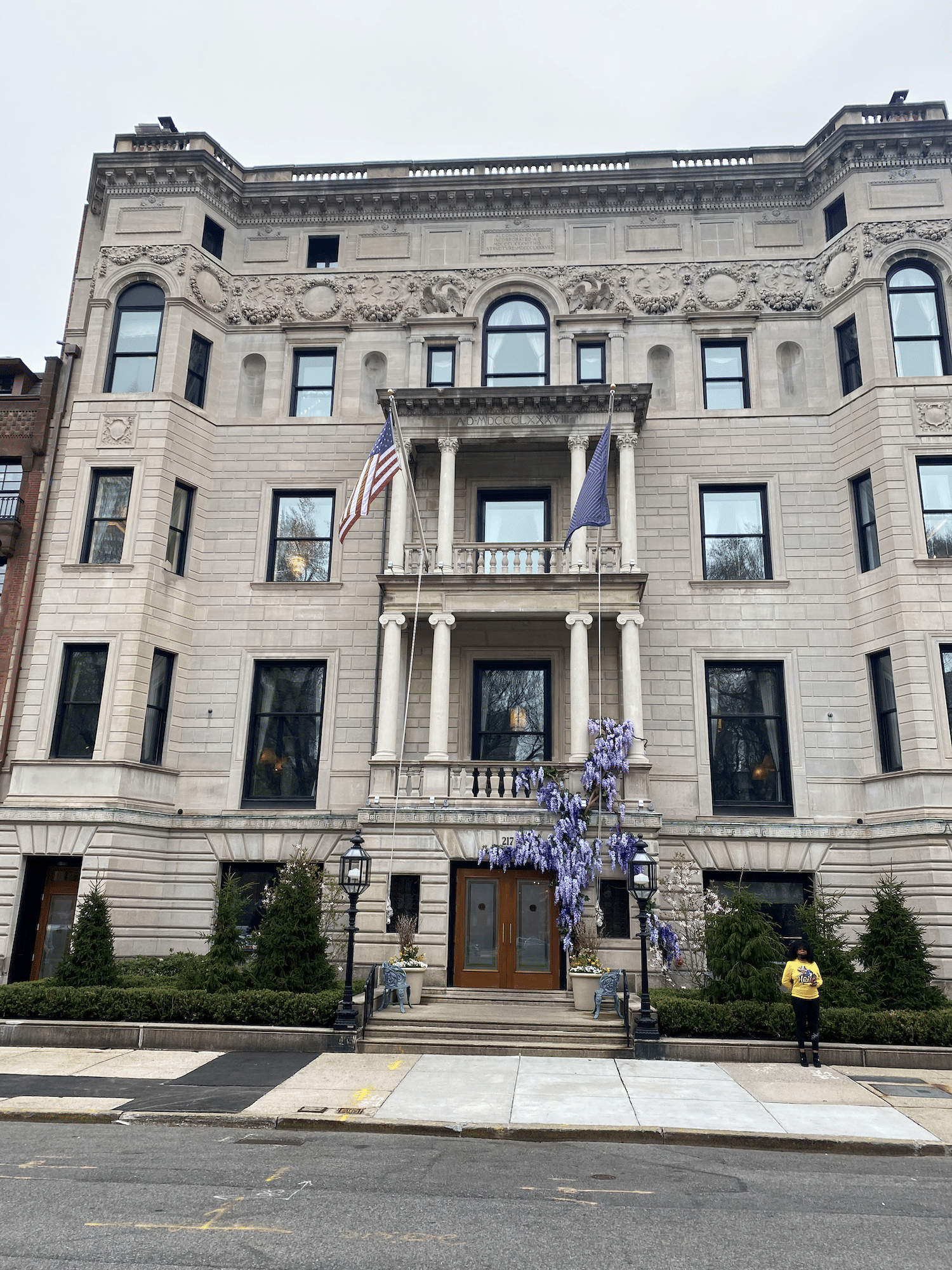 boston marathon sightseeing house