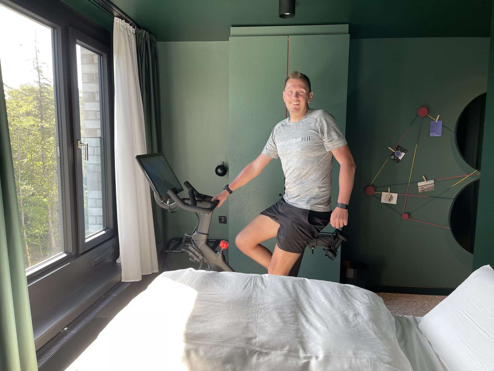 Urban Nature St. Peter-Ording - Erfahrungen aus dem neuen Lifestyle Strandhotel mit Peloton Bikes 21 Urban Nature Hotel Sankt Peter Ording Erfahrungen Bewertungen Hoteltest peloton ride scaled
