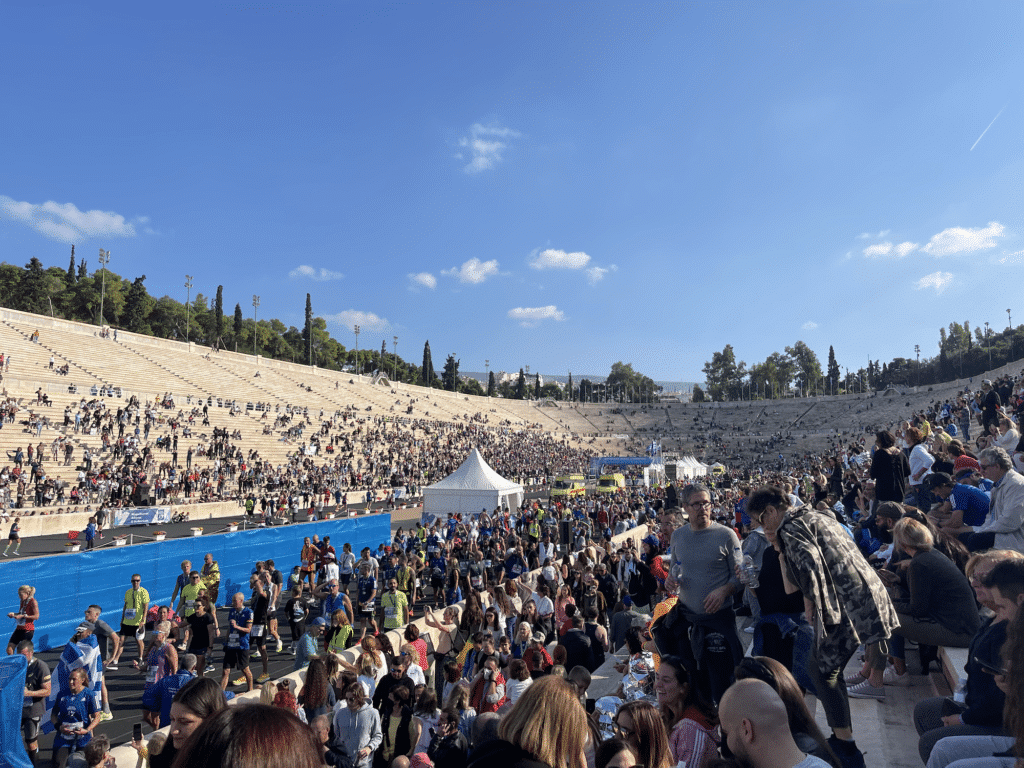 athen marathon erfahrungen erfahrungsbericht strecke laufbericht ziel Panathinaiko stadion