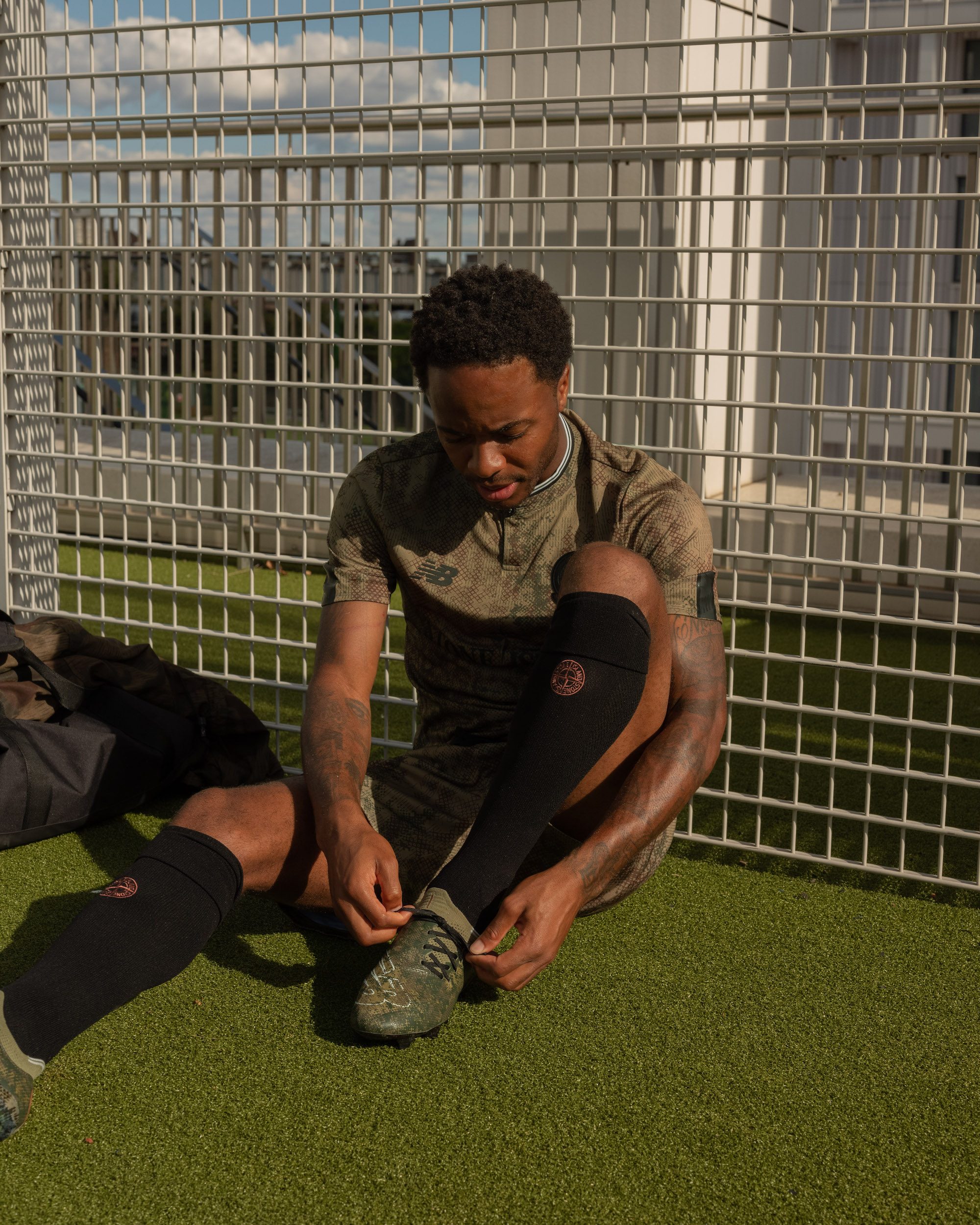 Balance island. Нью баланс стон Айленд. Стон Айленд Нью беланс бутсы. New Balance Stone Island. Бутсы Stone Island.