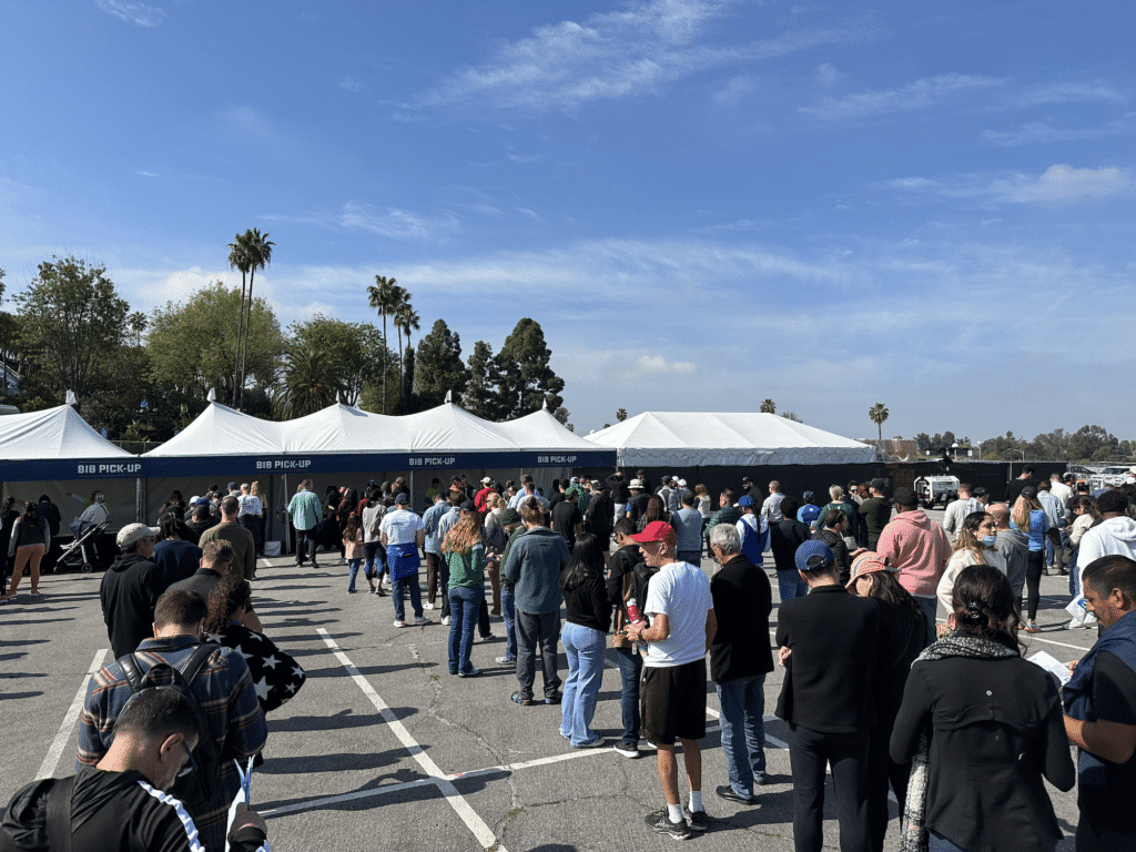 la marathon los angeles erfahrungen bericht startbereich marathon expo messe startnummernausgabe bib