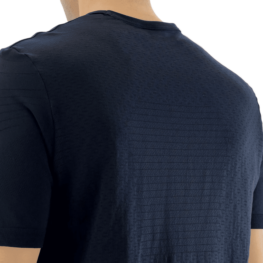 UYN Test: Erfahrungen mit Laufshirt & Short von UYN 7 uyn laufbekleidung exceleration 2 in 1 performance shorts airstream shirt test erfahrungen testbericht laufblog laufblogger laufshirt 1
