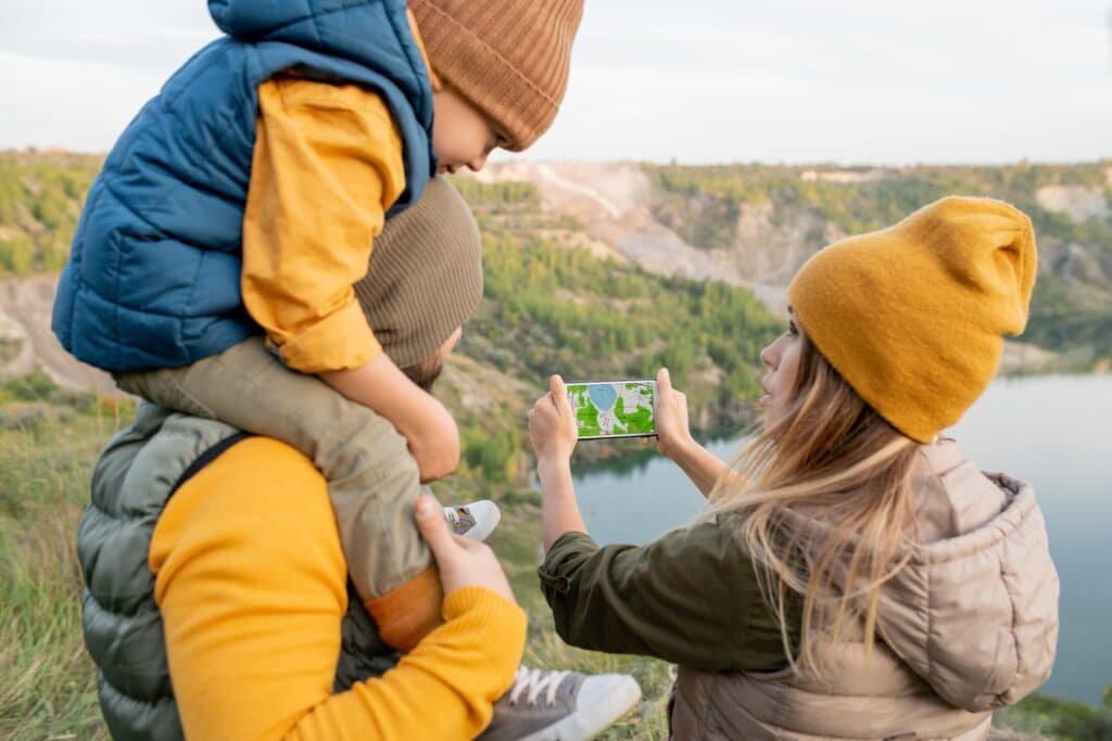 wandern familie kinder outdoor abenteuer erlebnisse