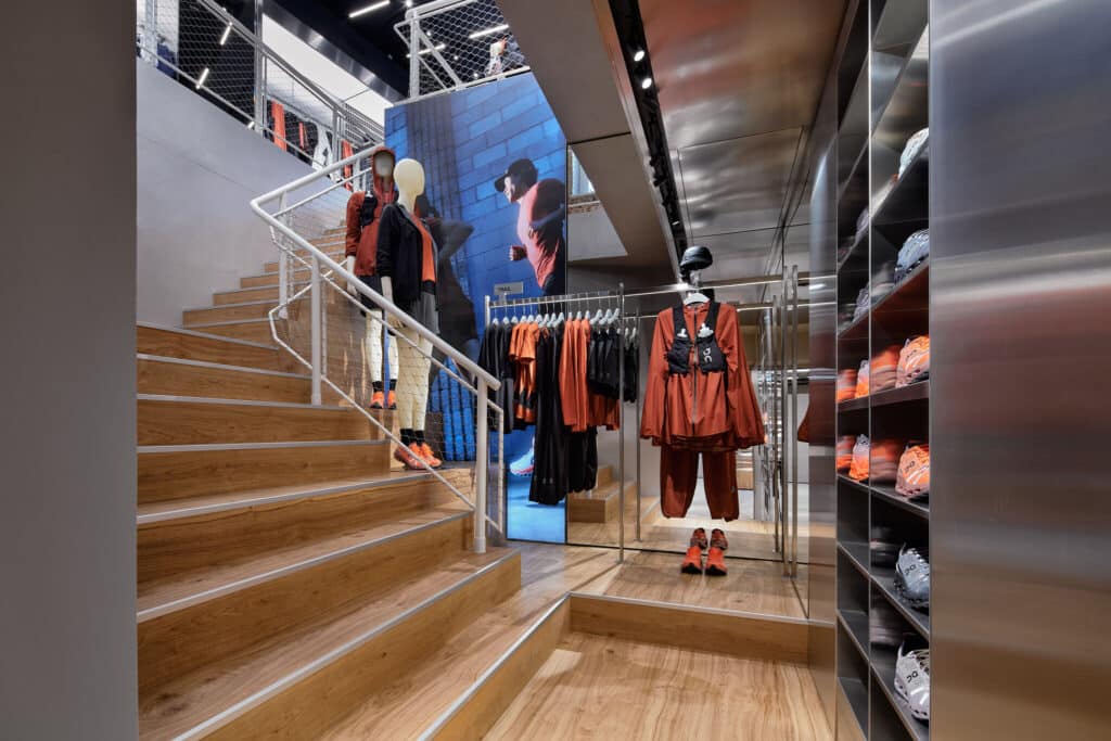 ON Running Store Berlin: Erster Flagship Store in Deutschland 2 on running berlin store shop laden berlin flagship mitte wo ist neu kaufen schuhe laufschuhe 3