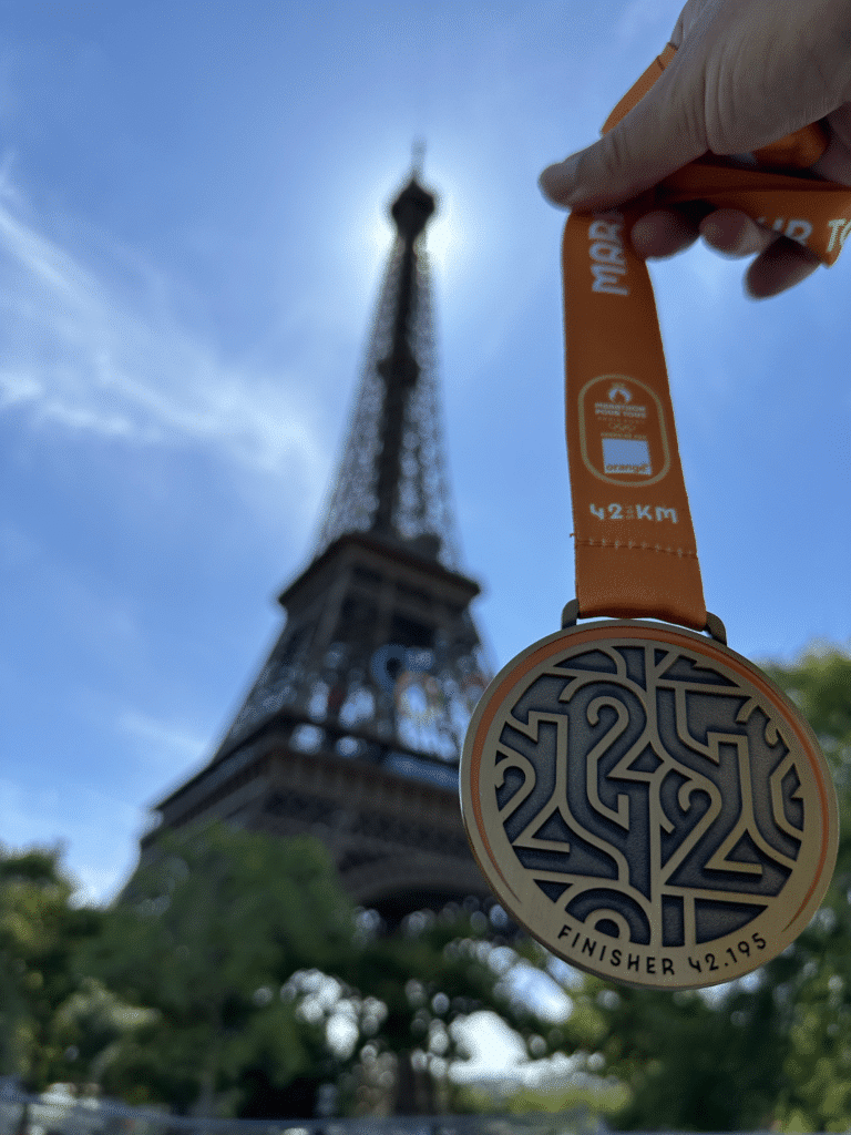 Laufblog Jahresrückblick 2024: Die Highlights vom Sports-Insider 28 marathon pour tous paris 2024 olympische spiele eiffelturm medaille