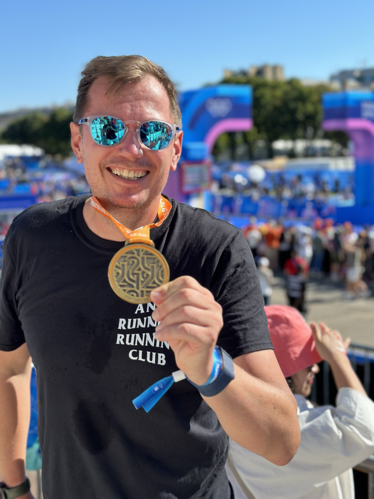 Marathon pour tous Paris 2024. Meine Erlebnisse beim Marathon für alle. 27 marathon pour tous paris 2024 olympische spiele ziellinie