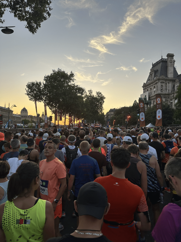 Marathon pour tous Paris 2024. Meine Erlebnisse beim Marathon für alle. 37 marathon pour tous paris 2024 startblock olympische spiele