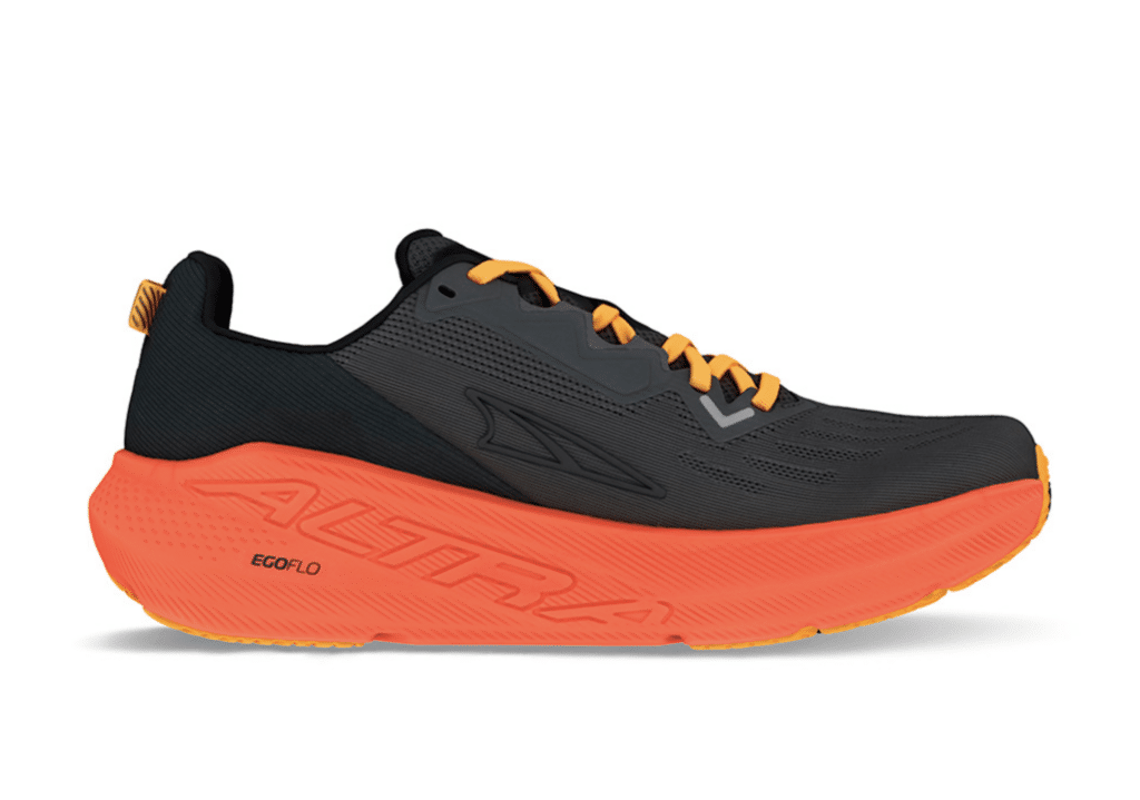 Altra FWD VIA Laufschuhe im Test. Erfahrungen mit dem neuen Rocker-Allrounder 2 Altra FWD VIA test Laufschuhe erfahrungen bewertung seitenansicht