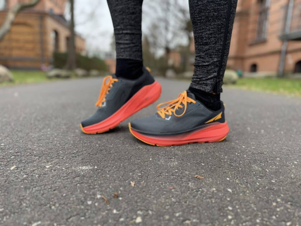 Altra FWD VIA Laufschuhe im Test. Erfahrungen mit dem neuen Rocker-Allrounder 17 ALTRA FWD Via Test Testbericht Erfahrungen Erfahrungsbericht Bewertung Testurteil Laufblog seite