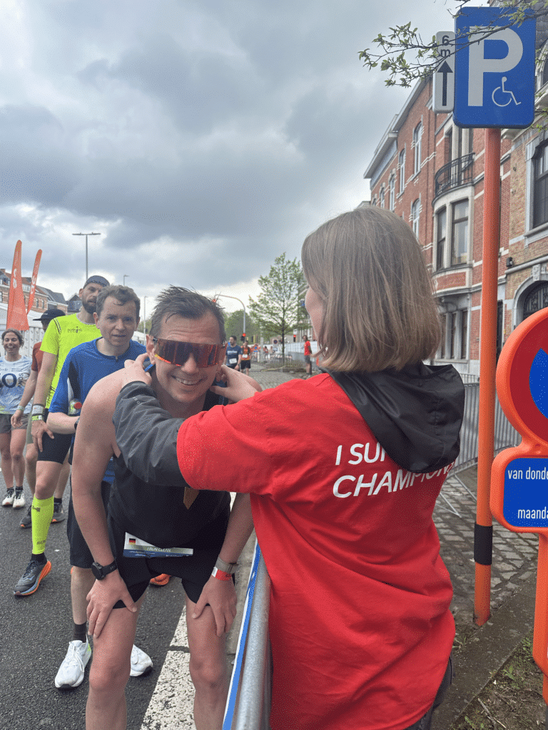 european running championships bruessel 2025 marathon erfahrungen laufreise laufbericht laufblog medaille volunteer