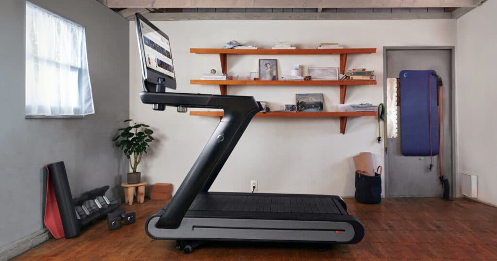 Peloton bringt frischen Wind: Das Bike erhält ein Upgrade und Zubehör – und KI ergänzt das Coaching 1 peloton tread plus laufband