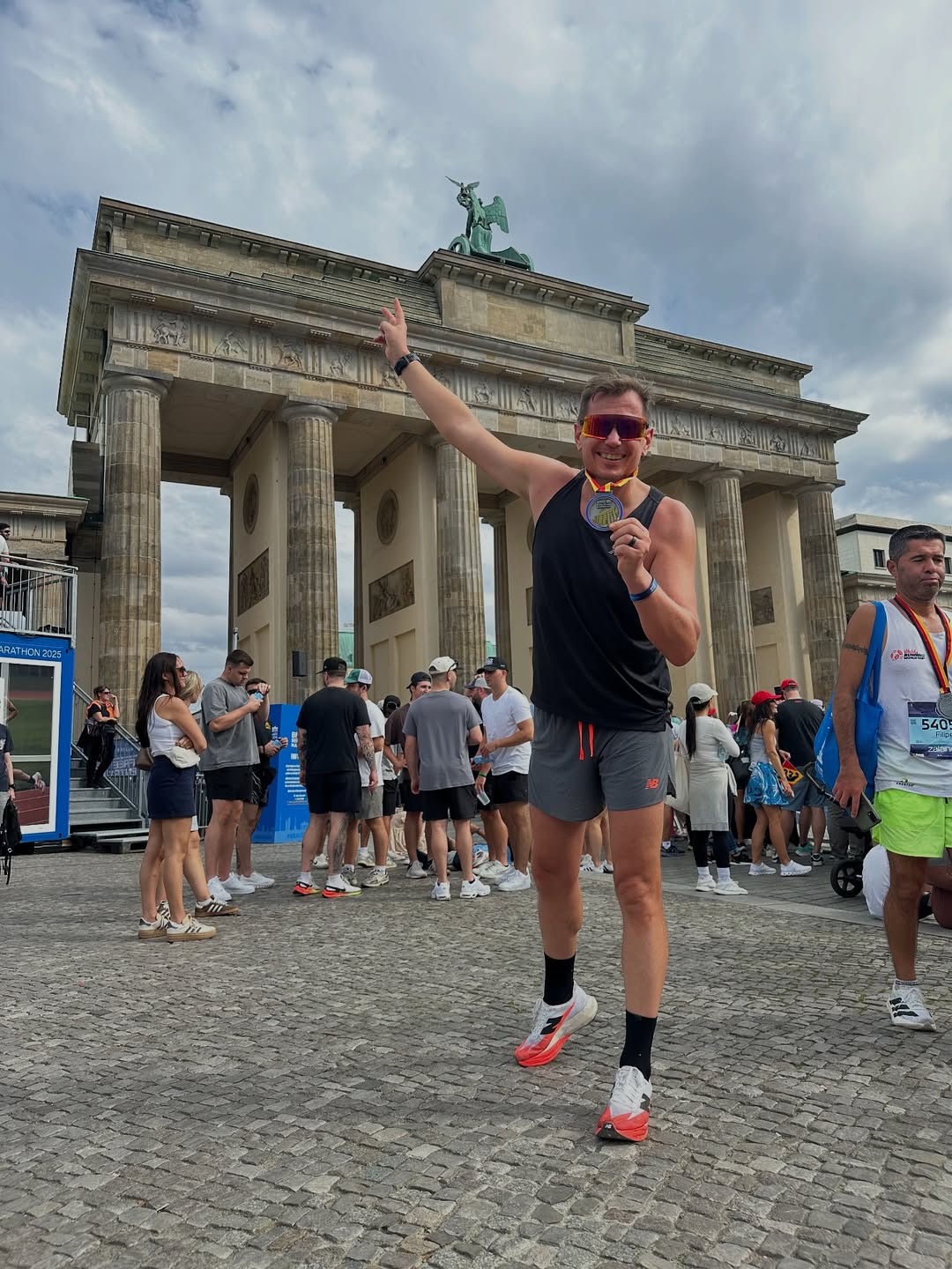 berlin marathon 2025 zielfoto brandenburger tor laufblogger lauf influencer